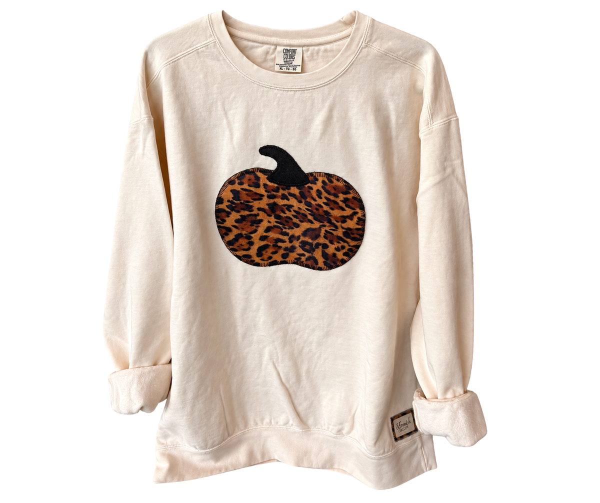 Leopard Pumpkin Crewneck